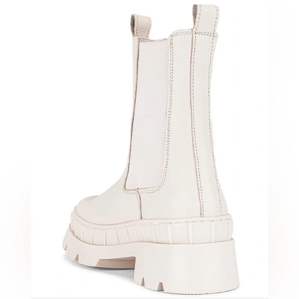 Steve Madden Barclay leather upper boots NWOT - Picture 2 of 8